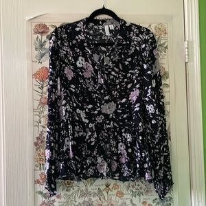 Black floral peplum top w/ tie